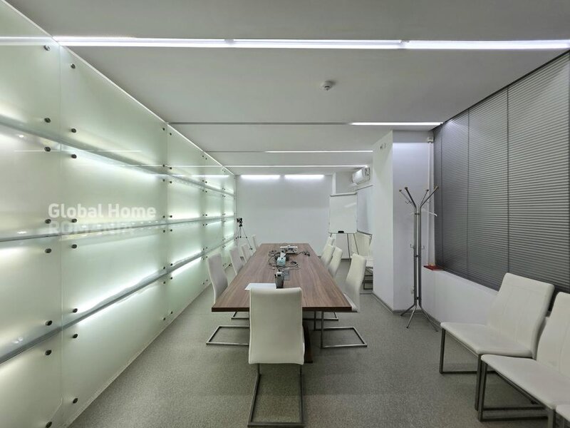 Natiunile Unite - Ultracentral spatiu comercial 470 mp - vitrina 11 ml